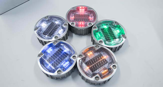 solar road studs